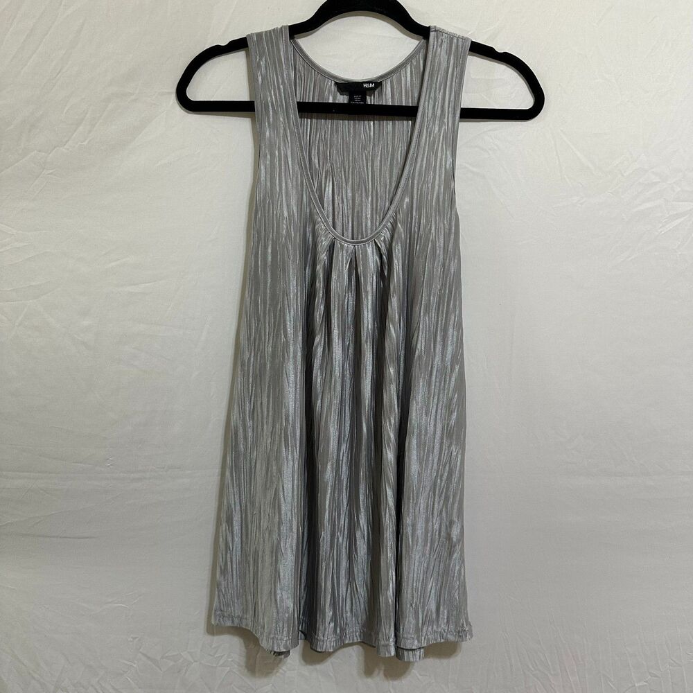 H&M Women's Sleeveless Silver Crinkle Mini Dress Sz S Racerback Plunge Neckline